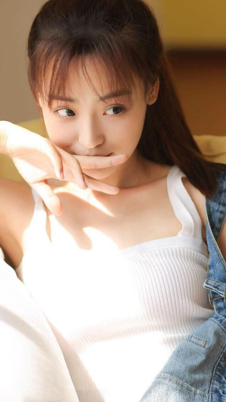 女足世界杯赛场气氛热烈，女足世界杯受追捧