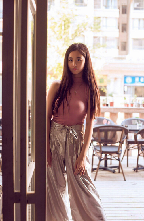 希腊男篮在欧洲锦标赛中实力稳固，期待实现三连冠梦想，希腊男子篮球联赛